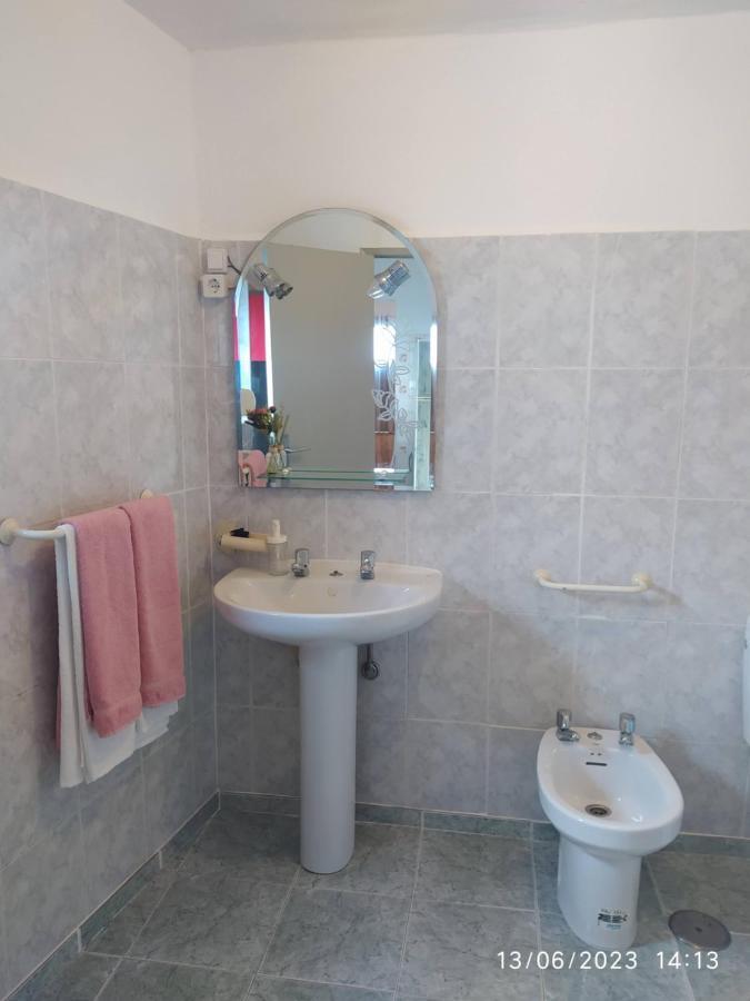 Vila Oeste Casa Vale Covo  Exteriér fotografie